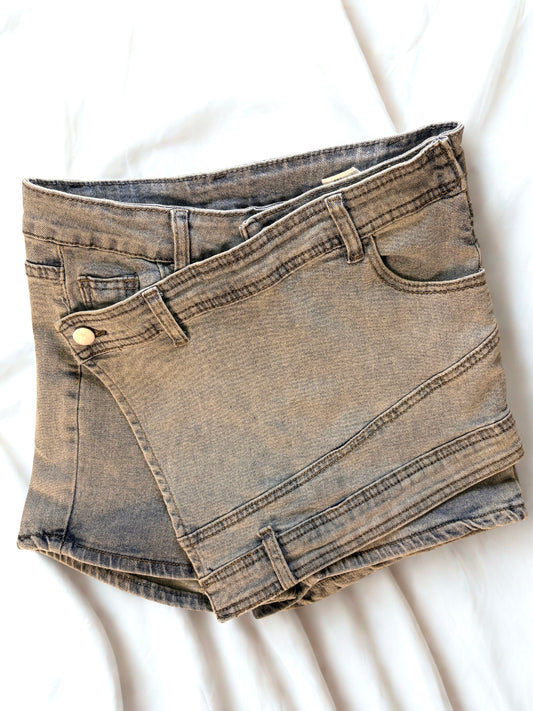 Distressed Denim Mini Skirt (Size: M)